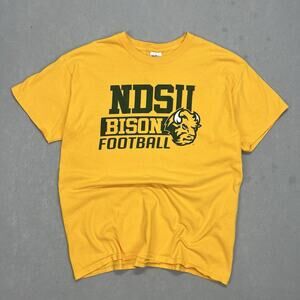 Vintage North Dakota State Bison Football Shirt Adult Large Yellow‎ Short Sleeve